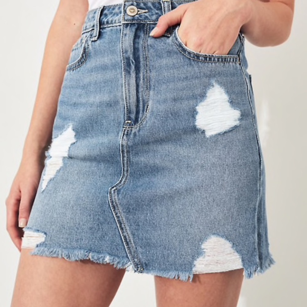 NEW ultra high rise hollister jeannskirt